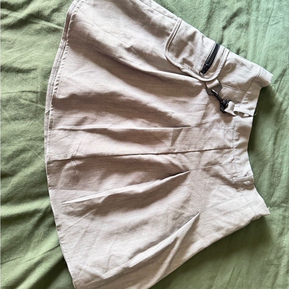 Bundle 4 for $20 - AKIRA Grey Pleated Skirt